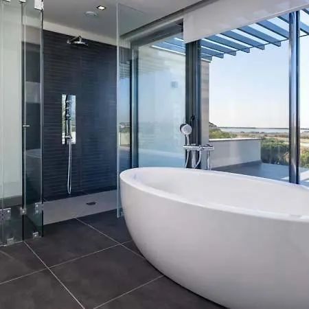 ヴィラ Sleeps 10 With Pool Air Con And Wifi