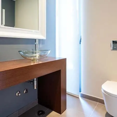Sleeps 10 With Pool Air Con And Wifi וילה ואלה דה לובו