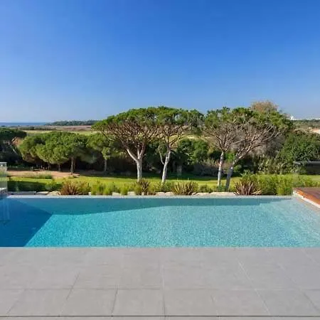Sleeps 10 With Pool Air Con And Wifi *